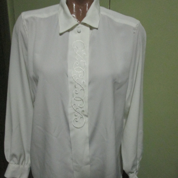 Alfred Dunner Tops - ALFRED DUNNER BLOUSE SIZE 12 EMBROIDERED